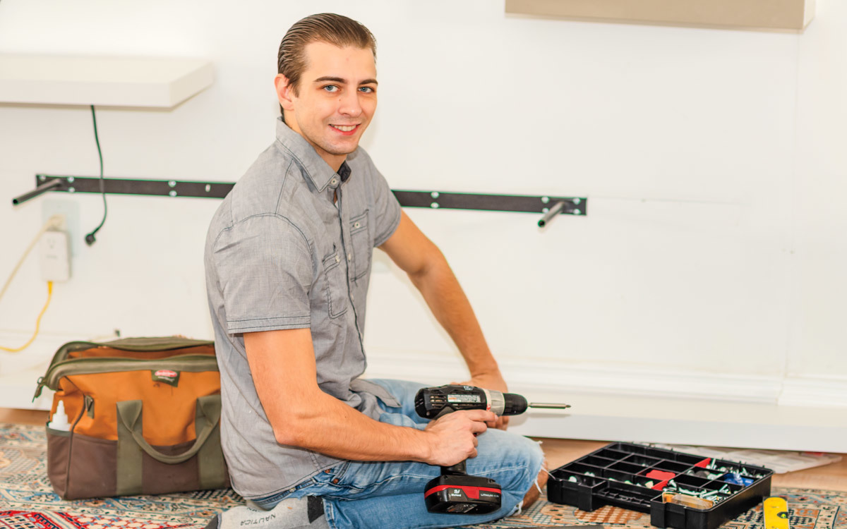 Devin Kroupa Handyman